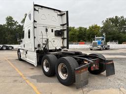 2015 FREIGHTLINER CASCADIA  T/A SLEEPER