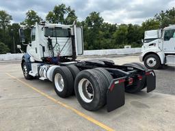 2015 INTERNATIONAL T/A DAYCAB