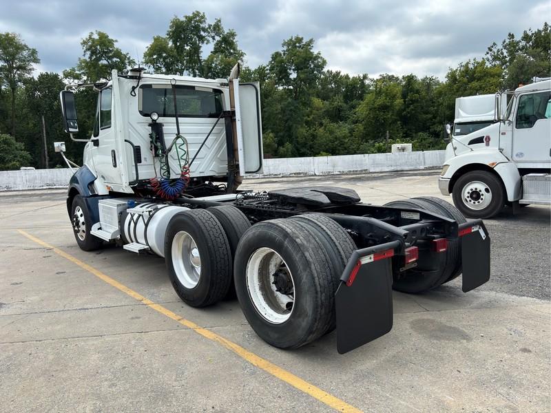 2015 INTERNATIONAL T/A DAYCAB