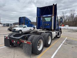 2013  MACK  CXU613  T/A DAYCAB