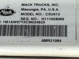 2012  MACK  CXU613  T/A DAYCAB