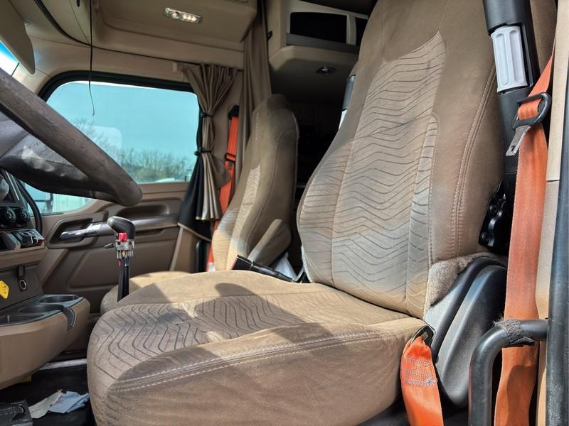 2018  KENWORTH  T680  T/A SLEEPER