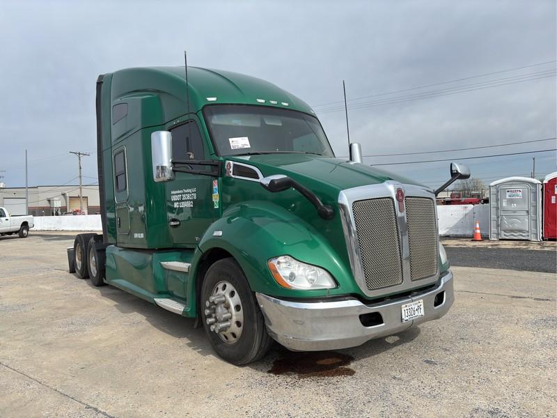 2018  KENWORTH  T680  T/A SLEEPER
