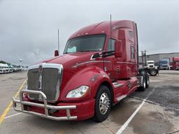 2015  KENWORTH  T680  T/A 6x2 SLEEPER