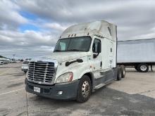 2016  FREIGHTLINER  CASCADIA   T/A SLEEPER