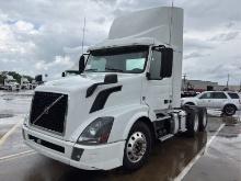 2016  VOLVO  VNL  T/A DAYCAB