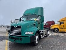 2016  MACK  CXU613  T/A DAYCAB