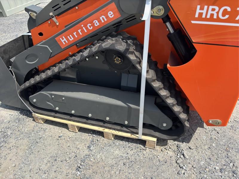 HURRICANE  HRC700  MINI COMPACT TRACK LOADER