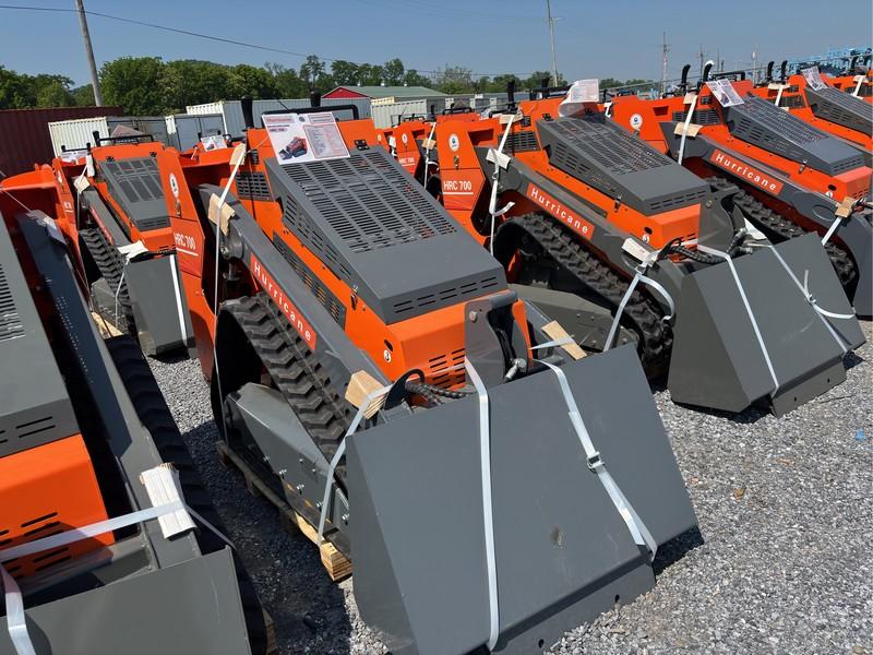 HURRICANE   HRC700  MINI COMPACT TRACK LOADER