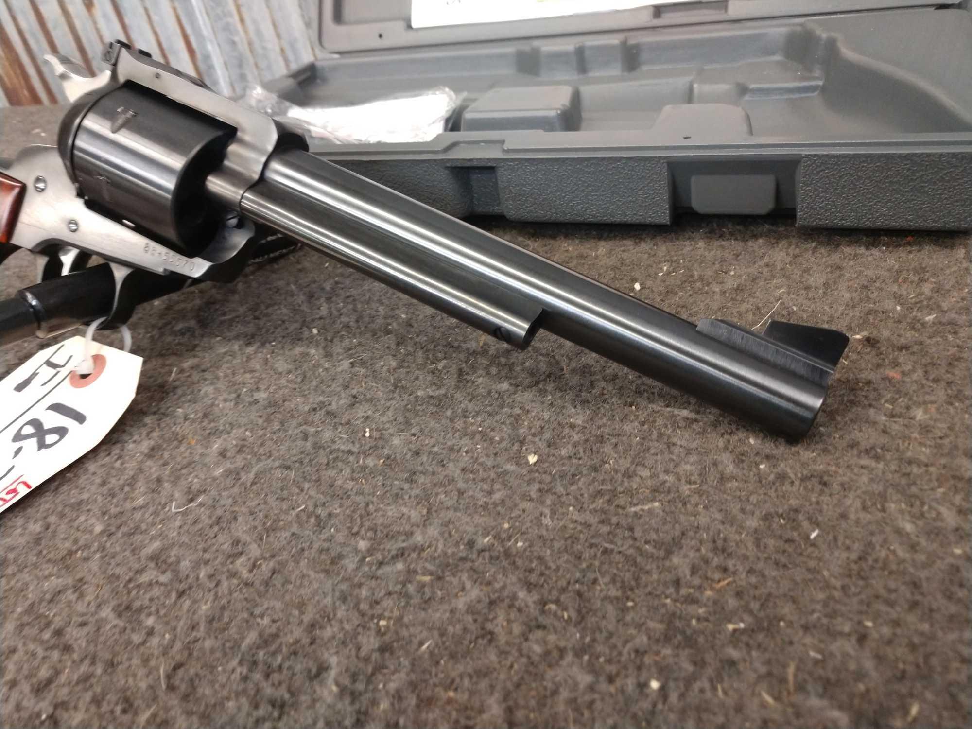 Ruger New Model Super Blackhawk .44 Mag Revolver