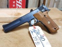 Smith & Wesson Model 422 .22 Semi Auto Pistol