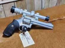 Smith & Wesson Model 686 .357 mag Revolver