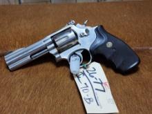 Smith & Wesson Model 617-1 .22 Revolver