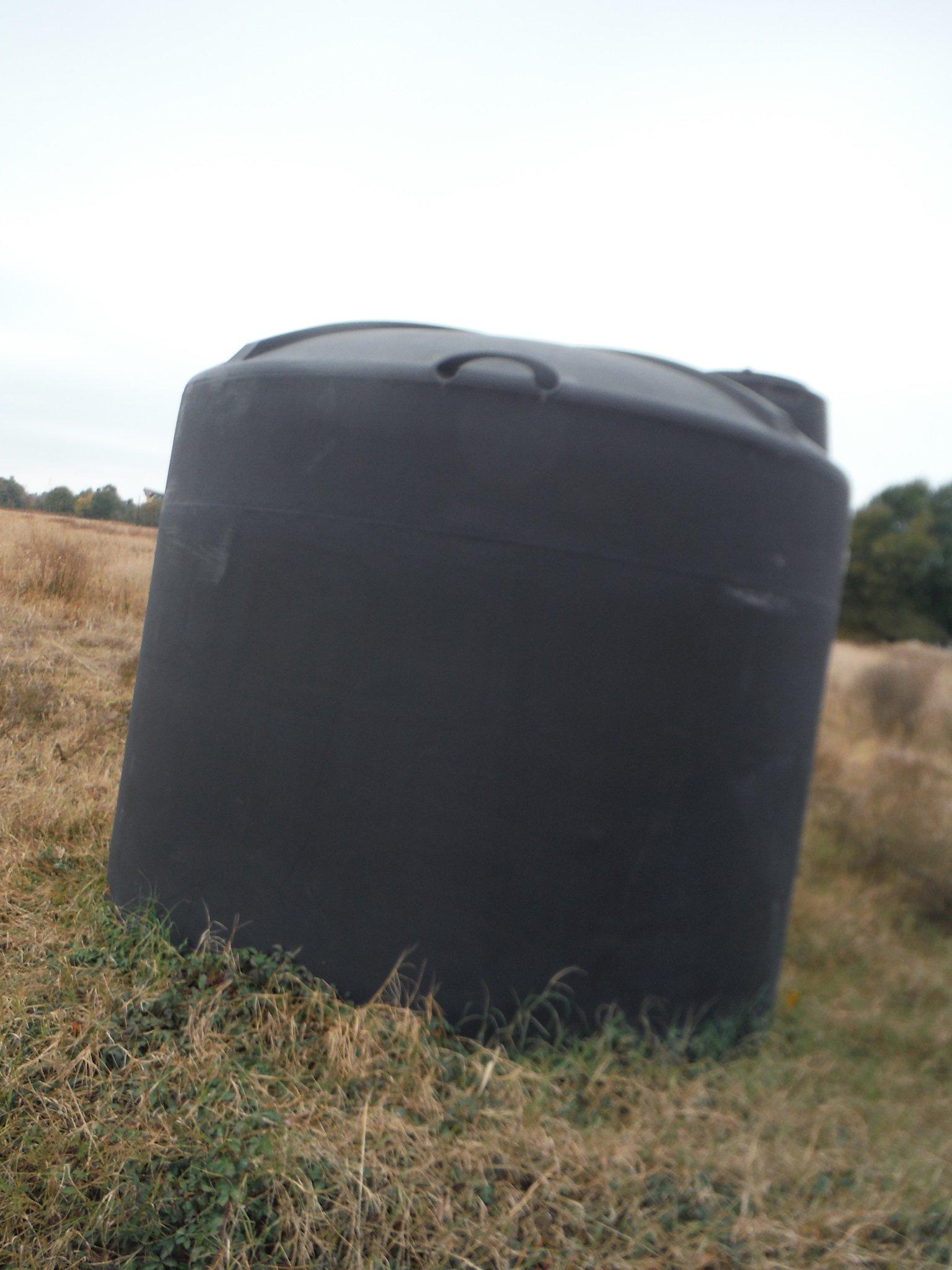 3000 Gallon Black Plastic Verticcal Water Storage Tank
