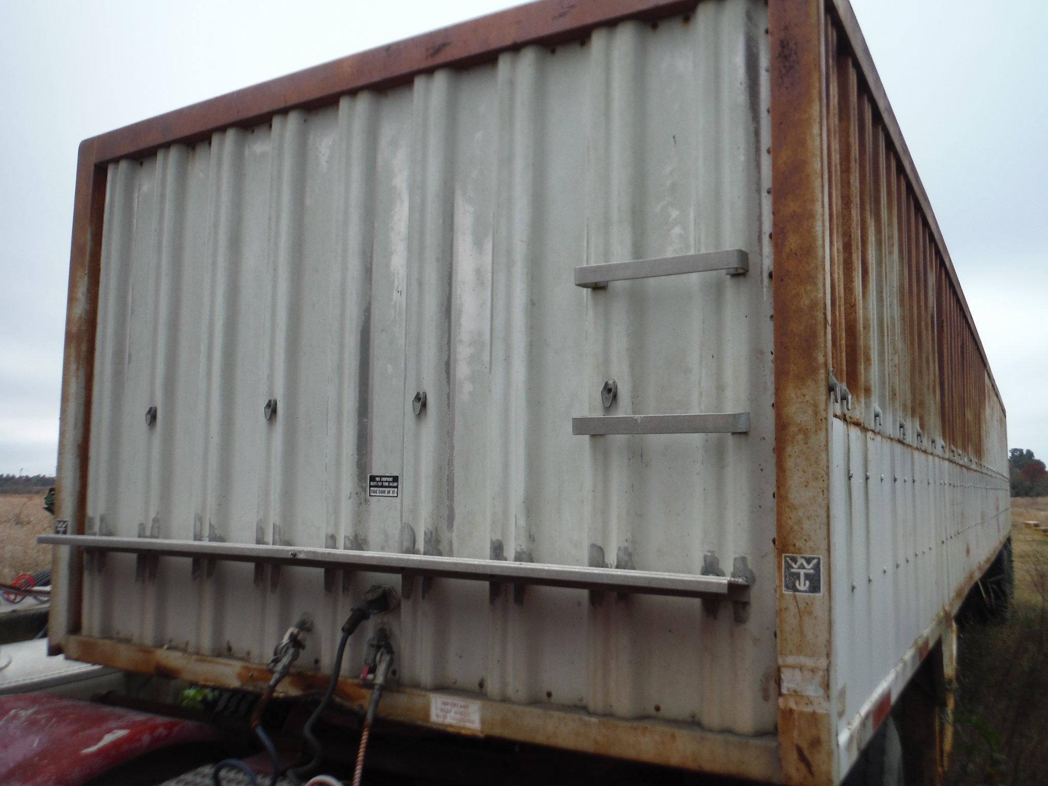 1977 Wilson 40X96 Hopper Trailer