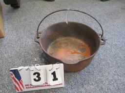 12"x 4-1/2" Griswold Wagner 5 qt. Cast Iron Pot