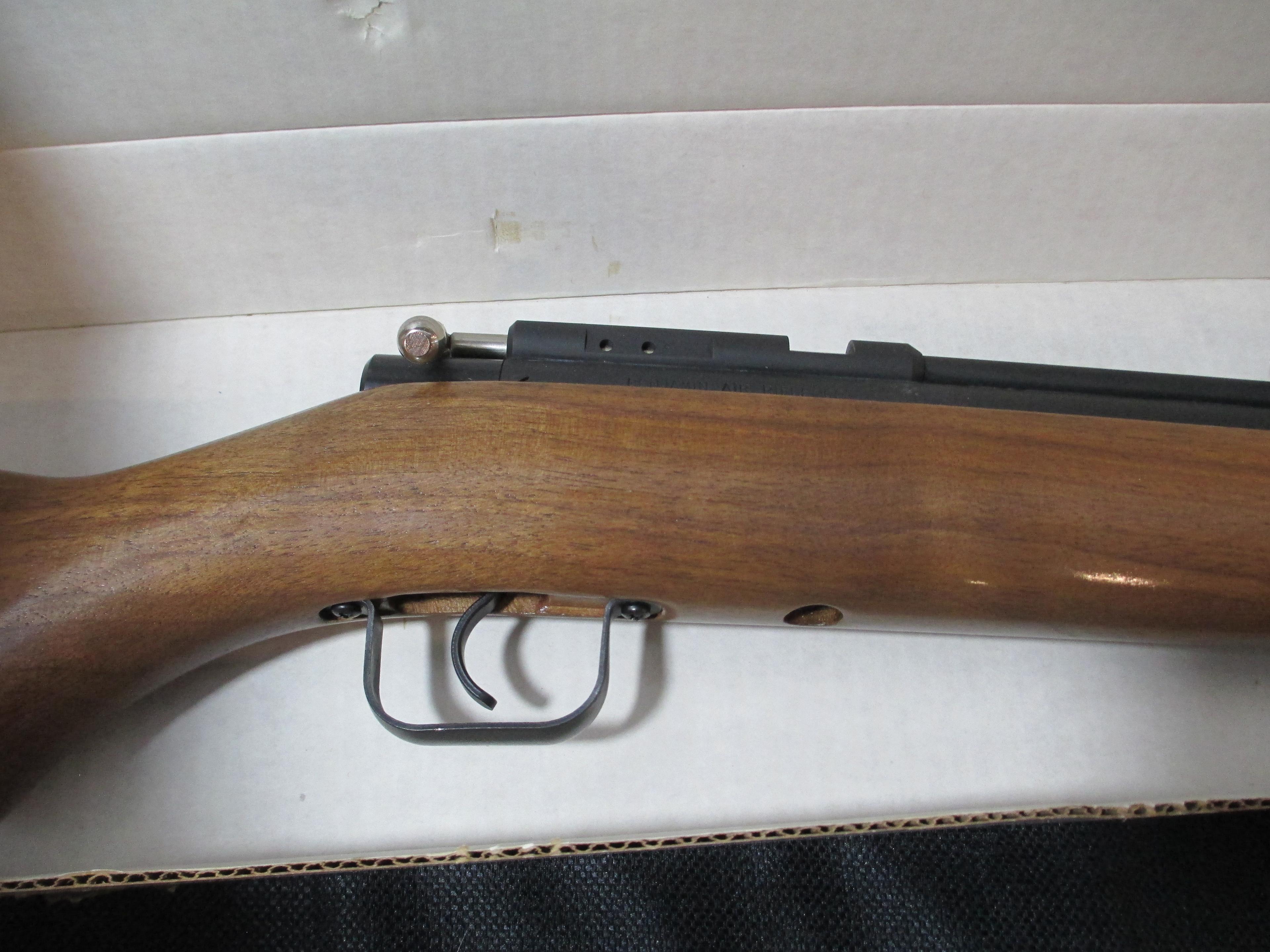 Benjamin "G392" Air rifle .22 Cal.