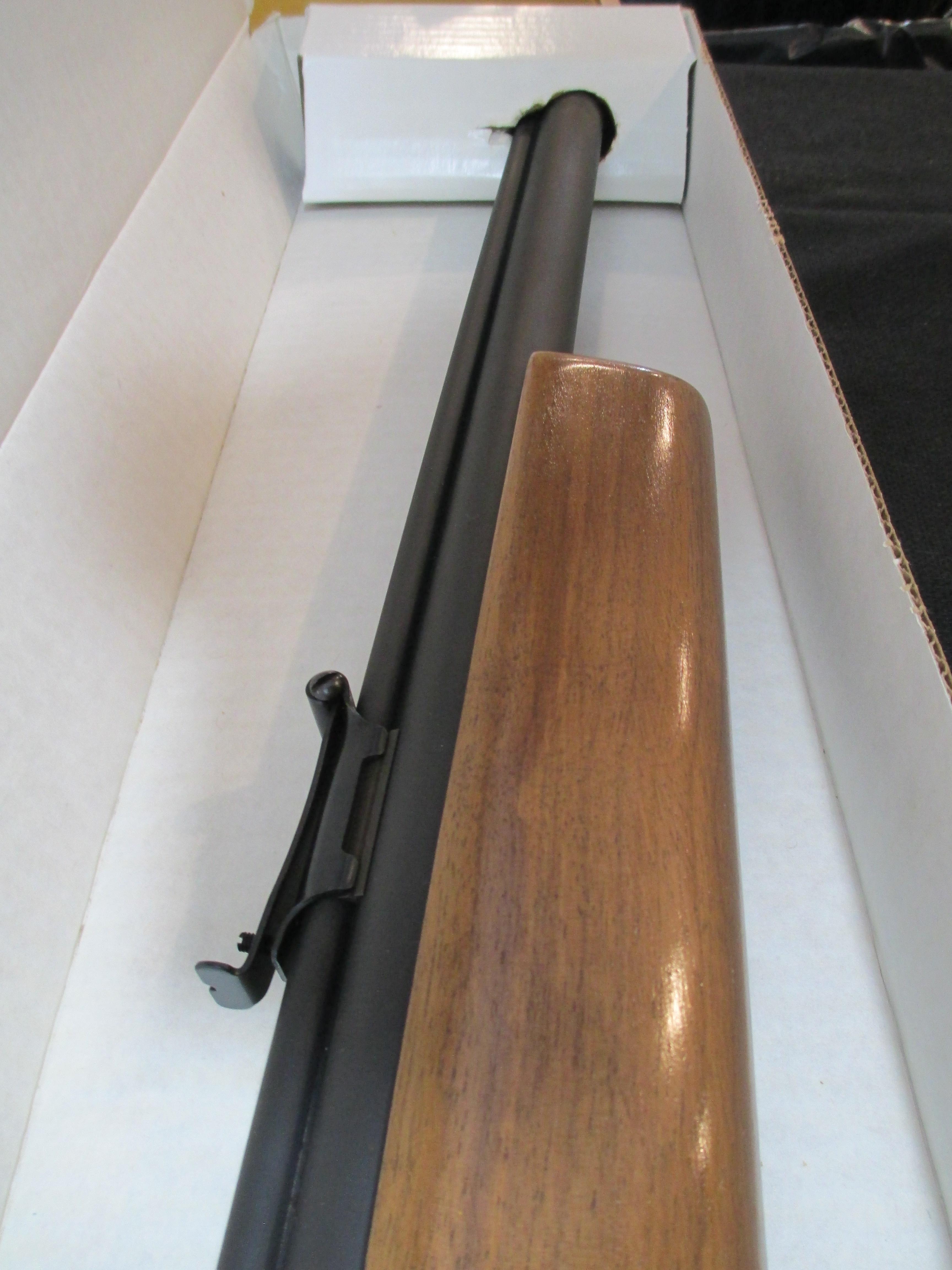 Benjamin "G392" Air rifle .22 Cal.