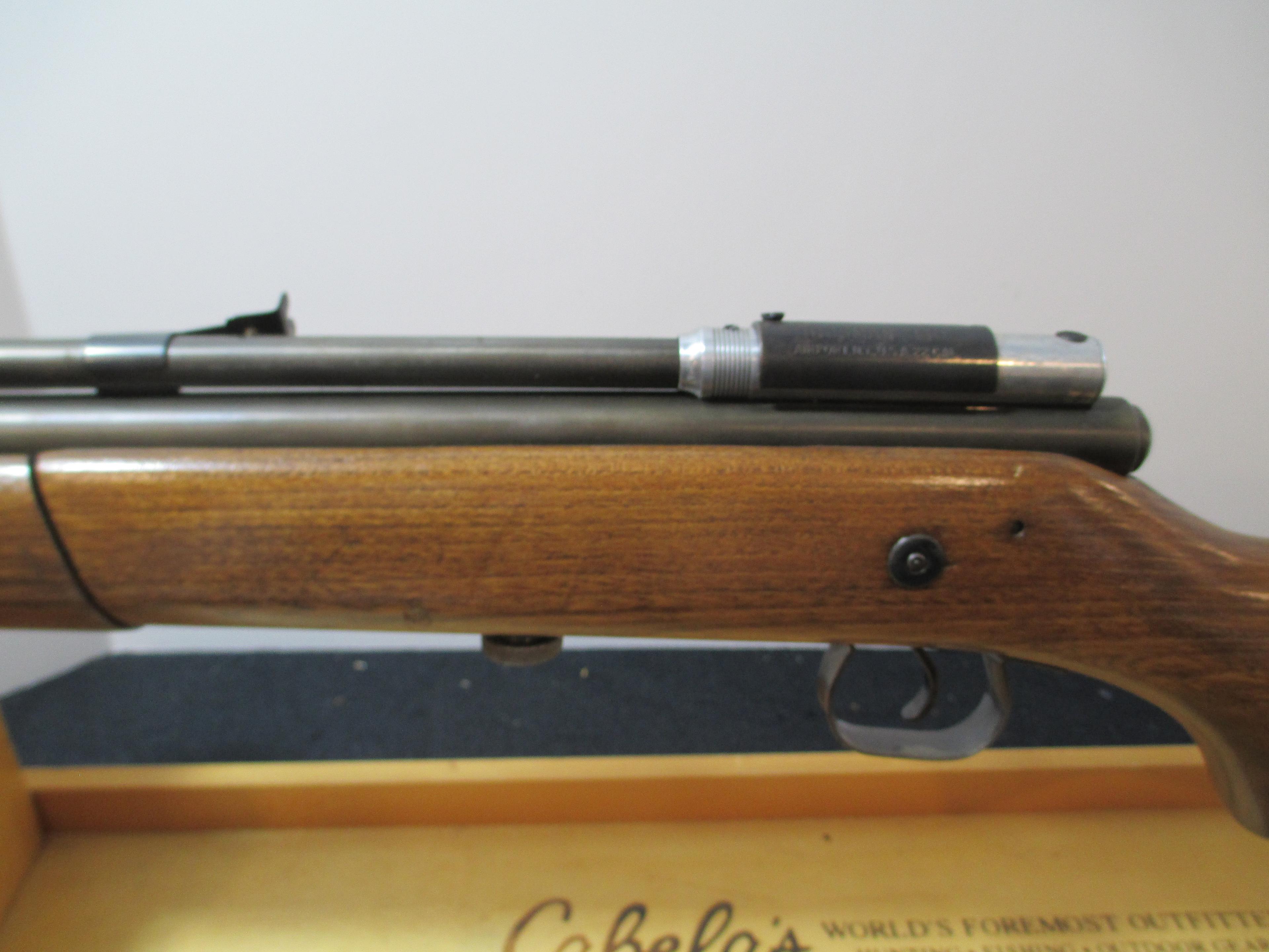Crosman Vintage "Model 140" Co2 Powered Air Rifle 5.5mm (.22 Cal.)