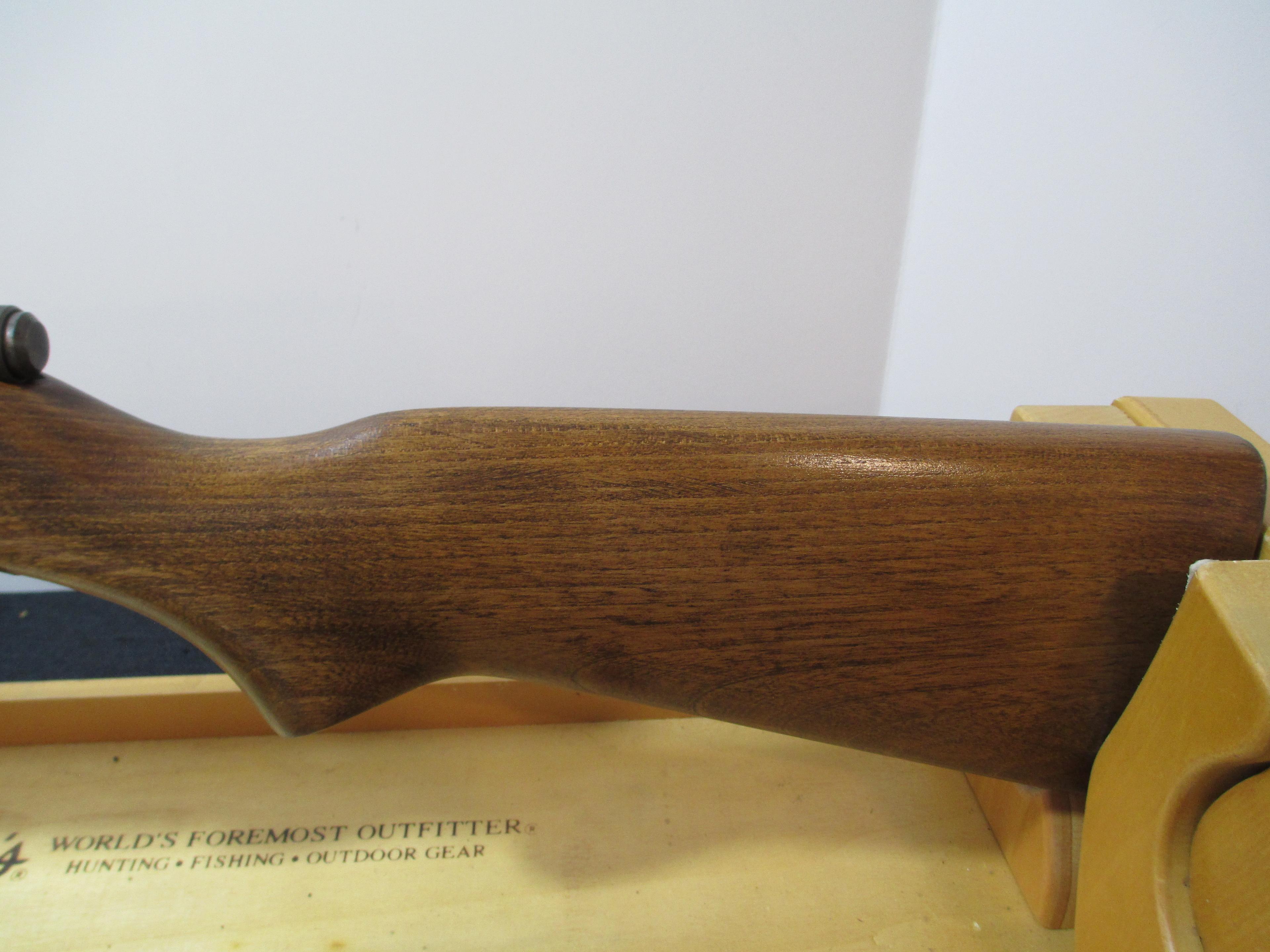 Crosman Vintage "Model 140" Co2 Powered Air Rifle 5.5mm (.22 Cal.)