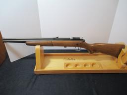 Crosman Vintage "Model 140" Co2 Powered Air Rifle 5.5mm (.22 Cal.)