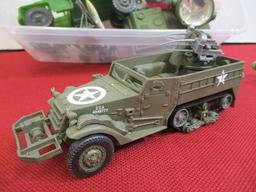 WWII Toy Soldiers & Vehicles