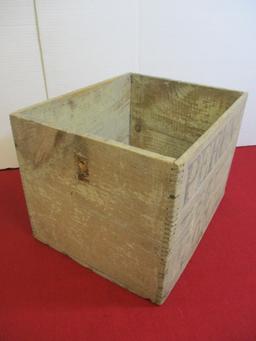 Peruna Dovetailed Advertising Crate