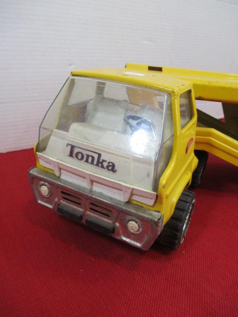 Tonka Pressed Metal Car Carrier