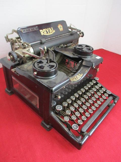 *Royal Typewriter Co. Visible Side Cast Iron Cash Register