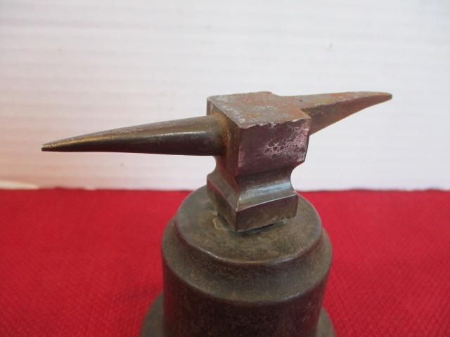 *Cast Iron Jewelers Anvil-A