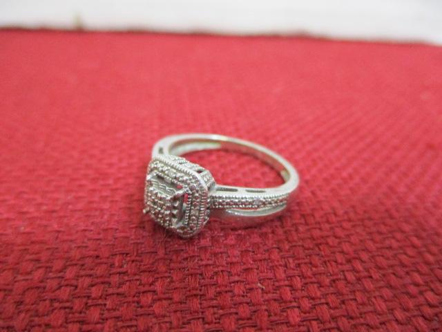 Sterling Silver Ladies' Estate Ring-Diamond