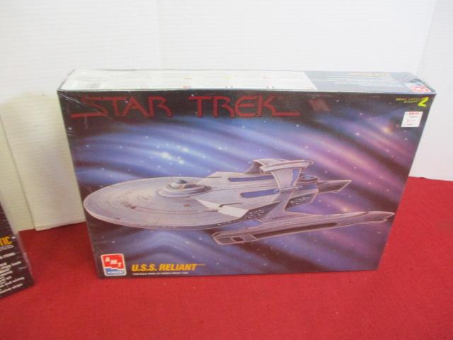 Ertl AMT Star Trek Sealed Model Kit (Pair)