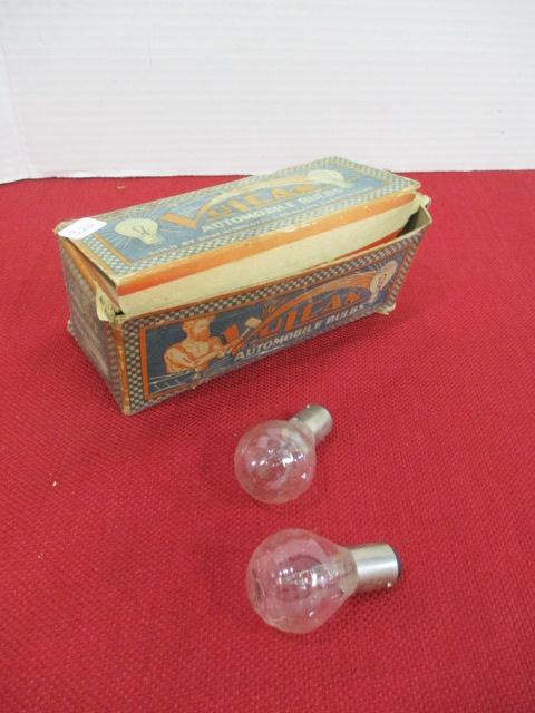 Vulcan Automobile Vintage Advertising Box w/ Bulbs