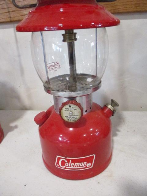 Coleman Model 200A Vintage Lantern-A