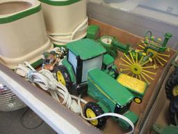 Mixed John Deere Collectibles