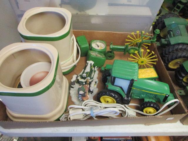 Mixed John Deere Collectibles