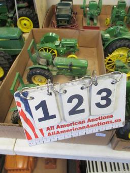 John Deere 1:16 Scale Die Cast Tractors-Lot of 3