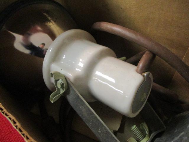 General Electric Vintage Yard Light w/ Display Box
