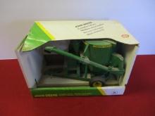 Ertl John Deere Grinder/Mixer Scale Model Implement