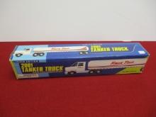Scale Model Kwik Trip 2001 Tanker Truck