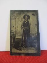 Early Tin Type w/ Long Gun in Photo