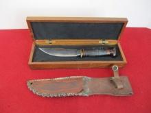 *SPECIAL ITEM-Vintage Marble's Gladstone Leather/Walnut Brass Half Guard Knife
