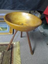15" Wooden Bowl on Stand