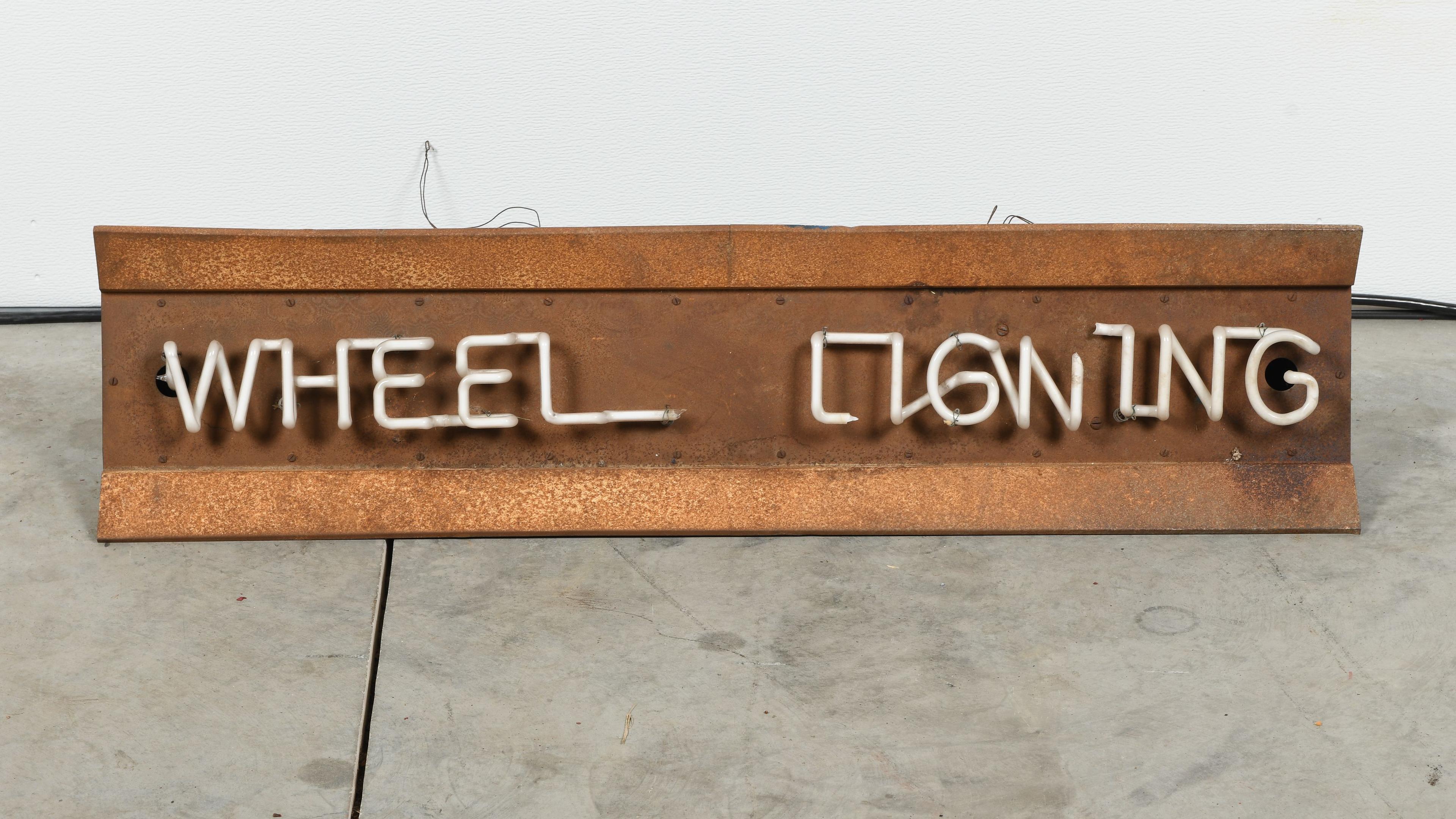 Wheel Aligning Neon Sign