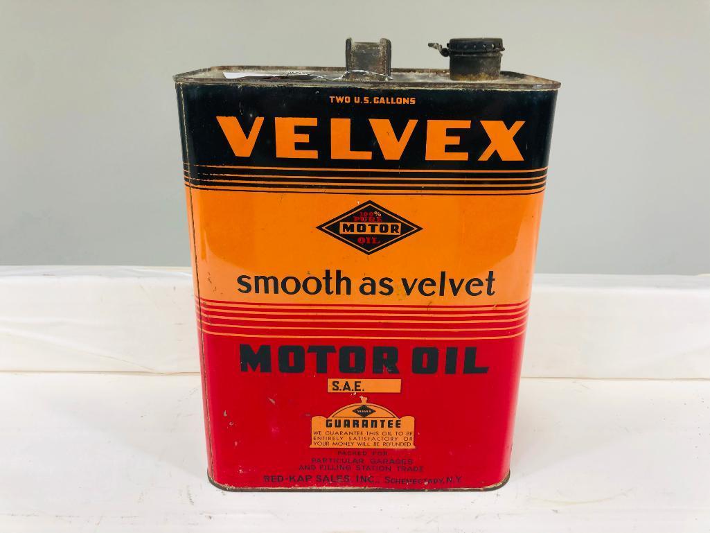 Velvex 2 Gallon Oil Can