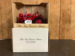 Farmall A - Toy Tractor Times