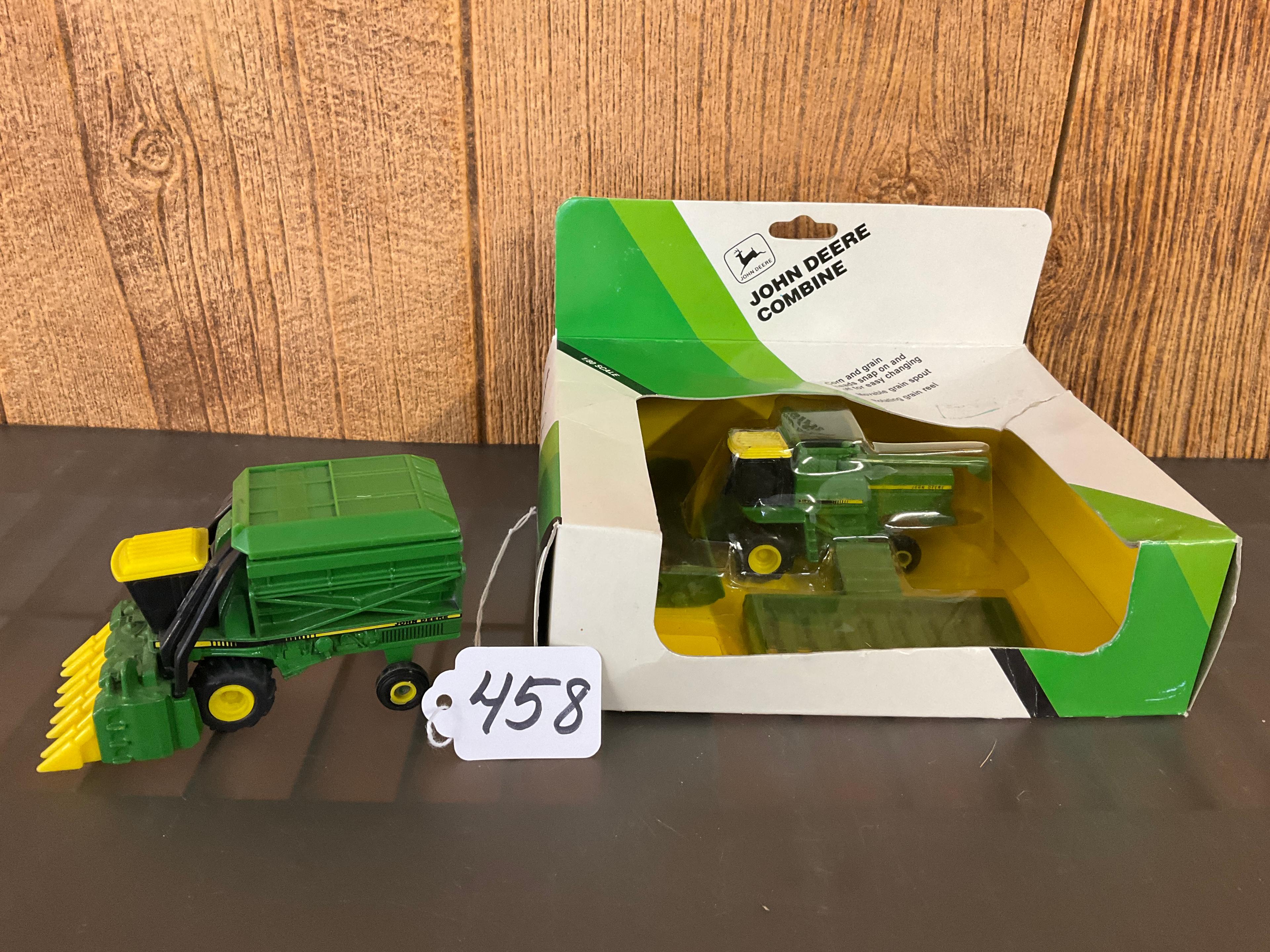 JD Combine & Cotton Picker X 2 - 1/64 scale