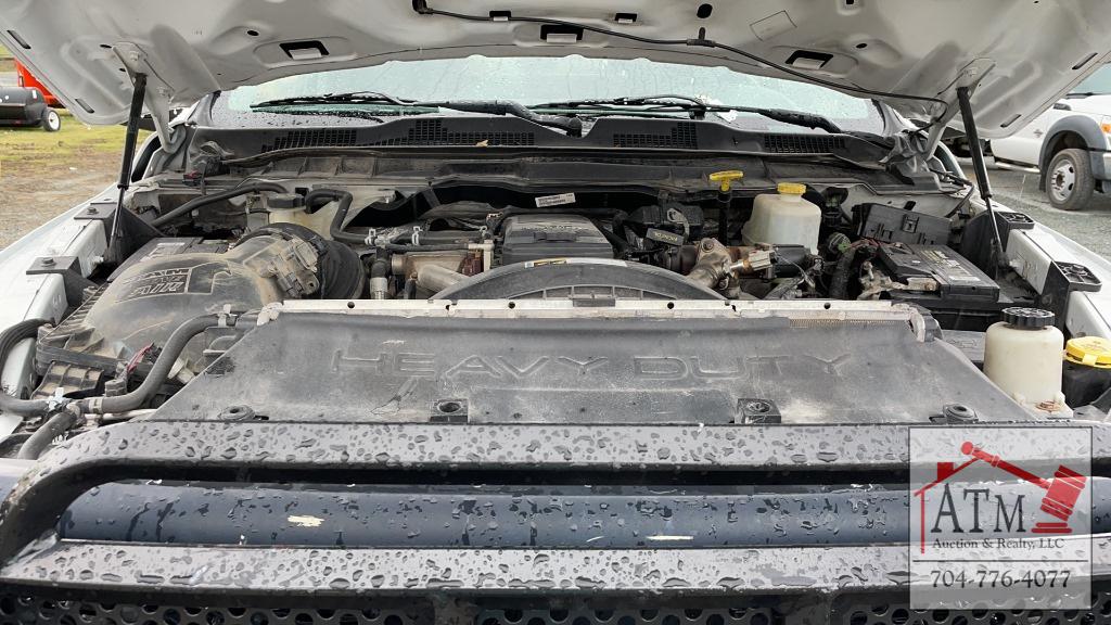 2014 Dodge RAM 5500 Crew Cab and Chassis