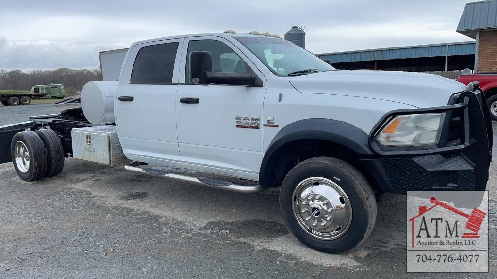 2014 Dodge RAM 5500 Crew Cab and Chassis