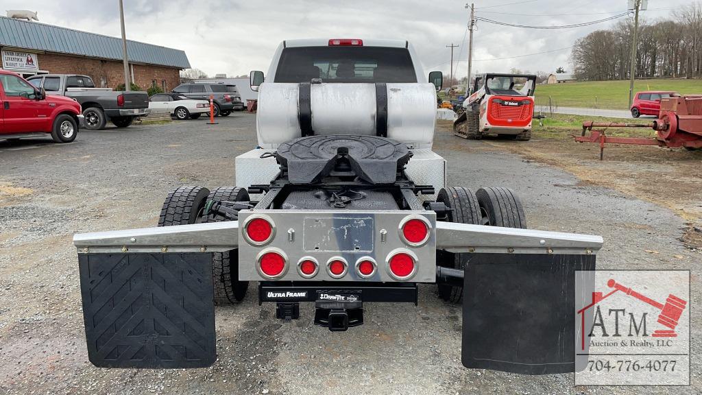 2014 Dodge RAM 5500 Crew Cab and Chassis